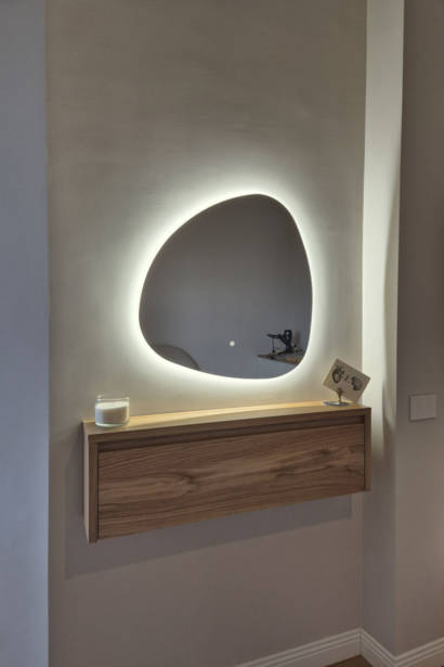 Gallery item